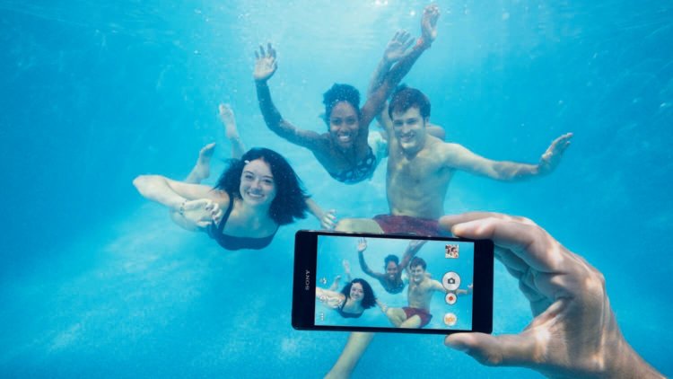 Съемка смартфонами Sony под водой