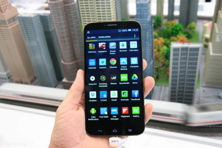 IFA-2014-Alcatel-OneTouch-Hero-2-Goes-Official-We-Get-Hands-On-Photos-458245-3