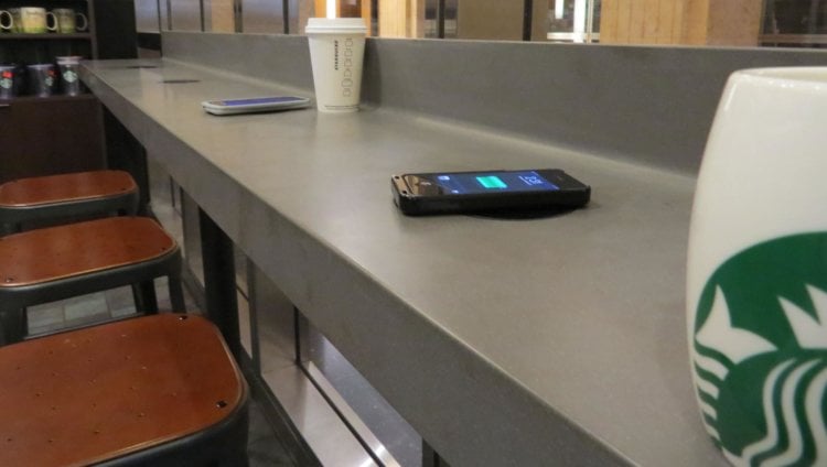 wireless charging in cafe