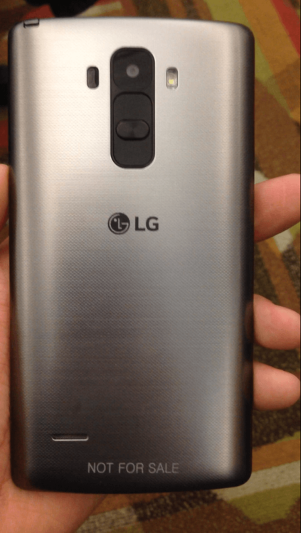 LG G4 задняя сторона