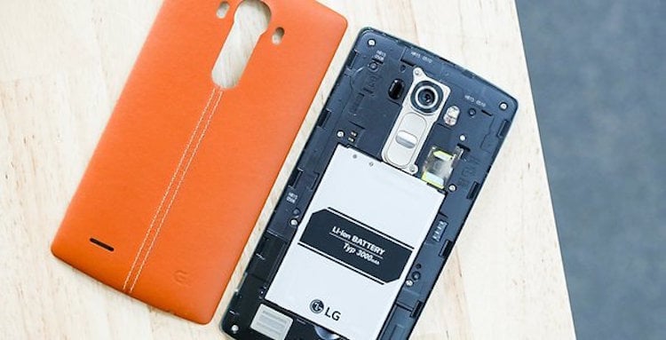 AndroidPIT-LG-G4-battery-cover-removed-w596