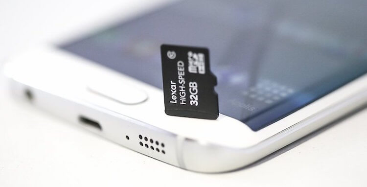 AndroidPIT-Samsung-Galaxy-S6-Edge-microSD-card-w782