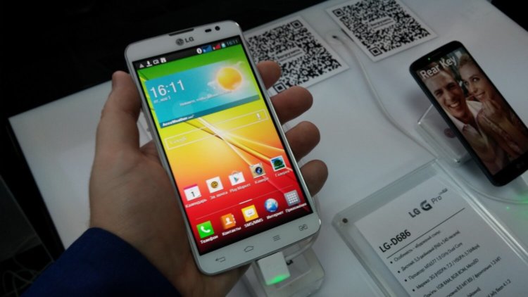 LG анонсировала удешевленную версию Optimus G Pro. LG анонсировала удешевленную версию Optimus G Pro. Фото.