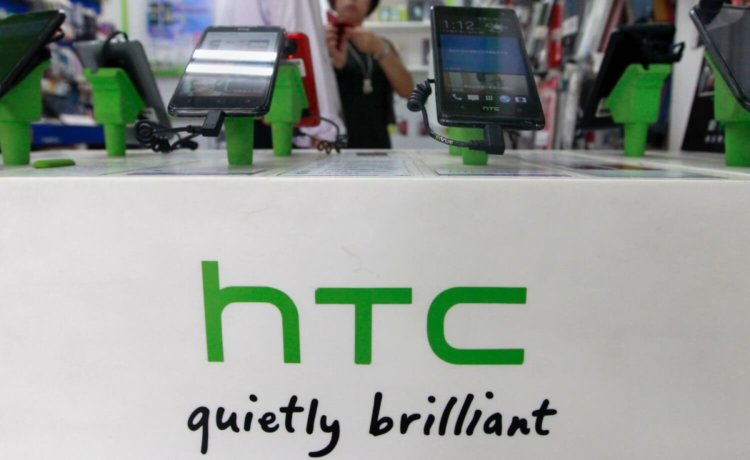 Все тайное становится явным. История HTC. Фото.
