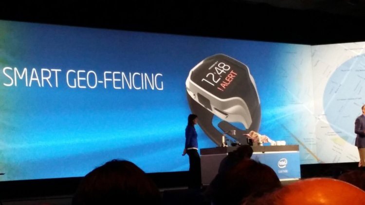 Умные часы, которыми запомнится CES 2014. Intel Smart Watch. Фото.