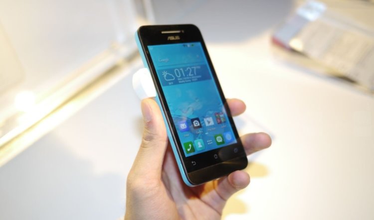 Битва на равных: смартфоны за 200 долларов. Asus. Битва на равных: смартфоны за 200 долларов. Asus. Фото.