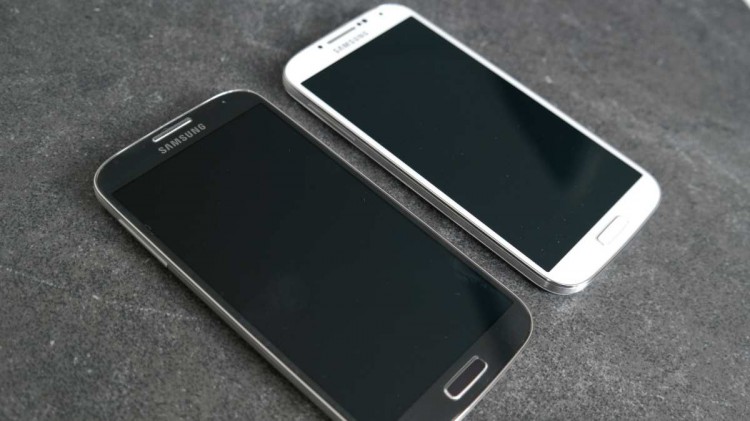 5 вещей, которых не хватает Galaxy S5. Что с твоим голосом? Фото.