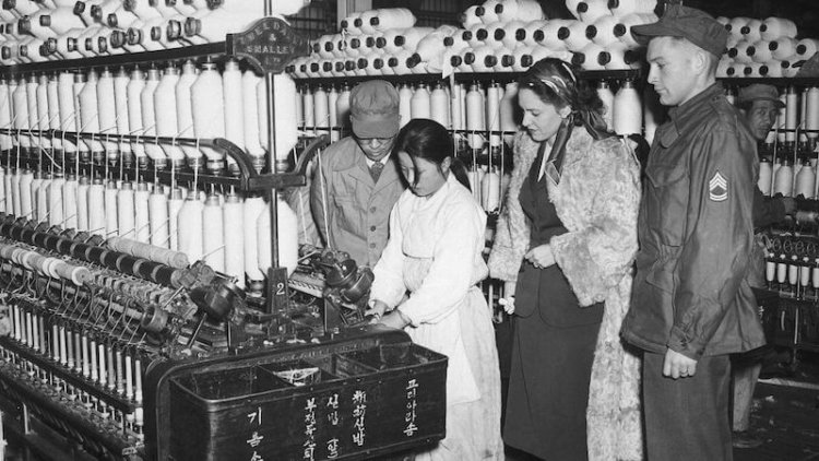 Samsung. Путь от вяленой рыбы к вершинам мира технологий. Фруктовое начало. Samsung. Путь от вяленой рыбы к вершинам мира технологий. Фруктовое начало. Фото.