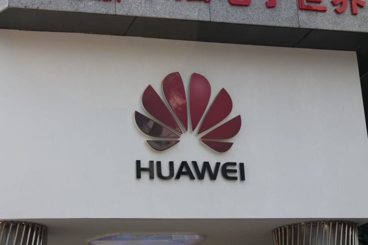 Чего ждать от MWC-2014? Часть 2. Huawei. Фото.