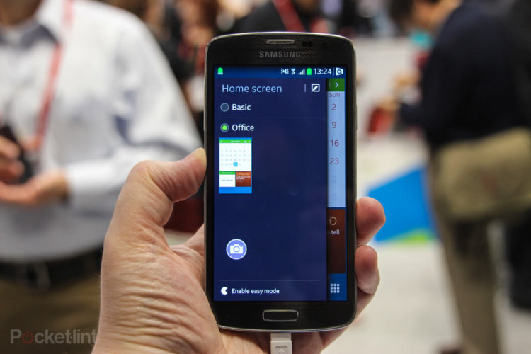 Найден прототип смартфона Samsung на Tizen. Найден прототип смартфона Samsung на Tizen. Фото.