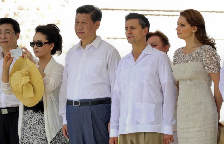 Обама переходит на Android, и чем пользуются остальные главы государств. Обама переходит на Android, и чем пользуются остальные главы государств. Фото.