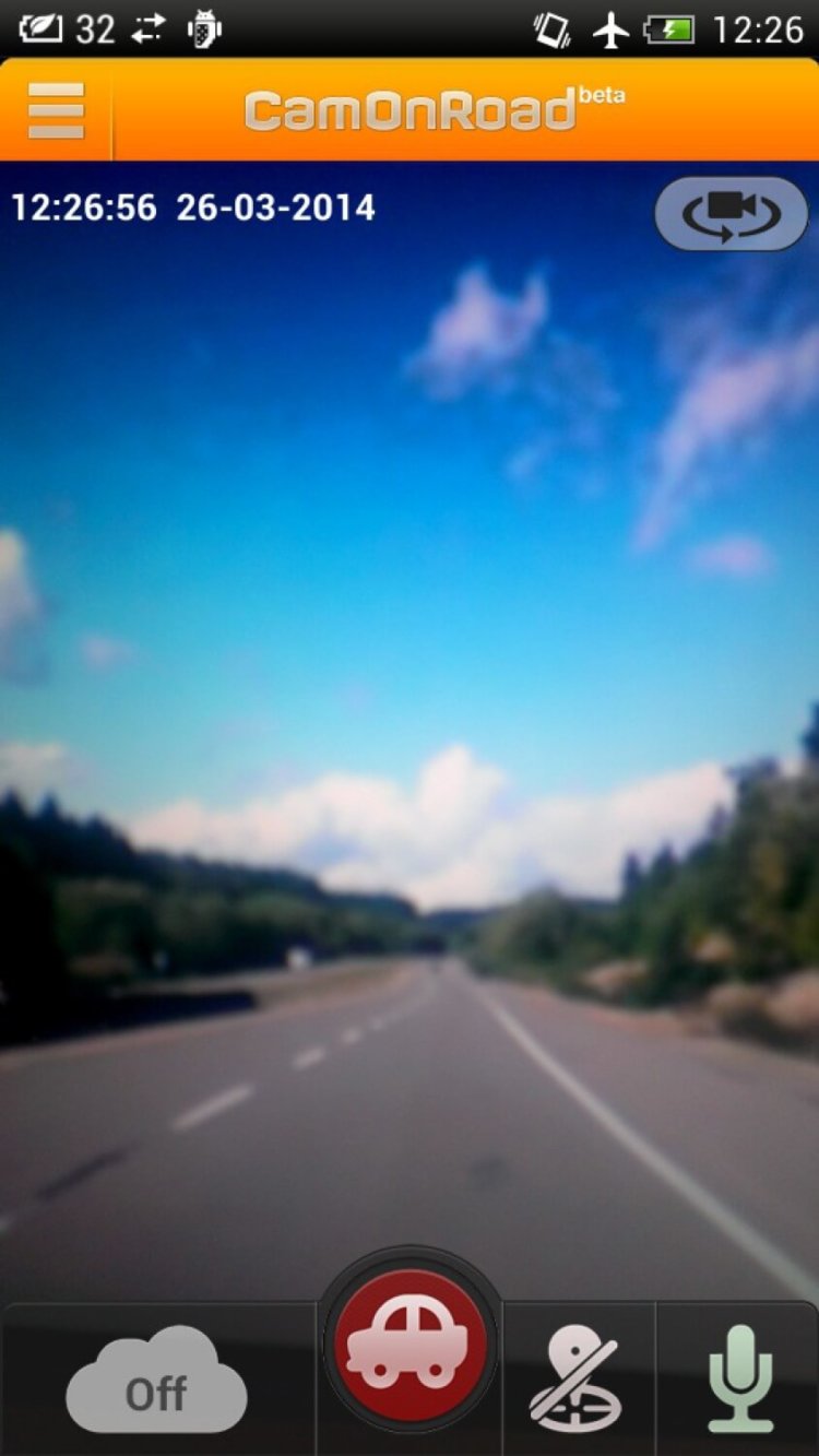 CamOnRoad — бесплатная замена видеорегистраторов. CamOnRoad — бесплатная замена видеорегистраторов. Фото.