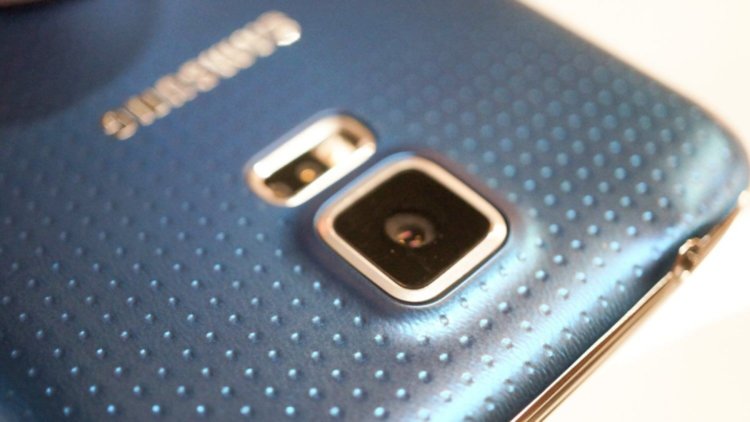 Будет ли перенесен старт продаж Galaxy S5? Будет ли перенесен старт продаж Galaxy S5? Фото.