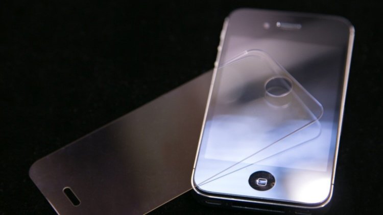 Шесть причин для сомнений в сапфировом стекле. Сколько-сколько? Фото.