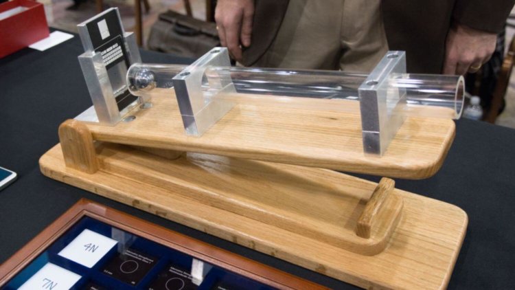 Шесть причин для сомнений в сапфировом стекле. Непозволительная роскошь. Фото.