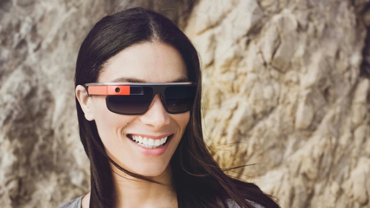 Эволюция Google Glass. Эволюция Google Glass. Фото.