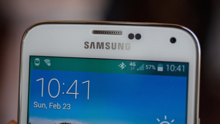 Продажам Galaxy S5 можно позавидовать. Продажам Galaxy S5 можно позавидовать. Фото.