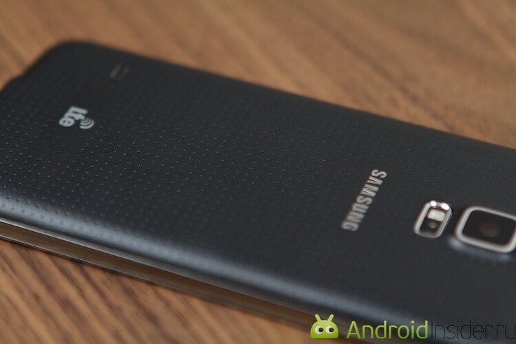 Samsung Galaxy S5: неоднозначный флагман. Фото.
