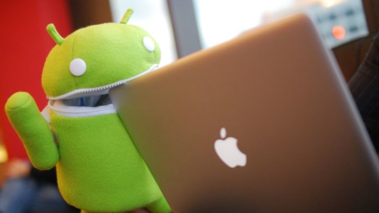 Google вновь взяла верх над Apple. Фото.