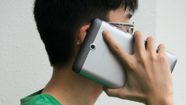 Почему смартфоны растут? Почему смартфоны растут? Фото.