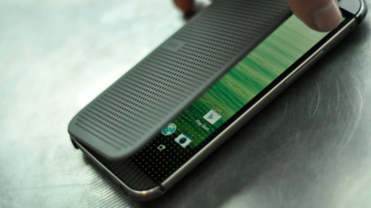 Как превратить свой Android-смартфон в HTC One M8. Фото.