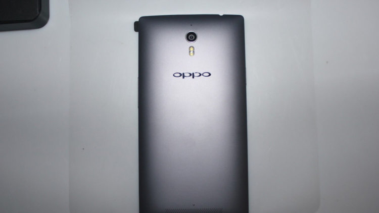 Кто из флагманов заряжается быстрее? Oppo Find 7A. Кто из флагманов заряжается быстрее? Oppo Find 7A. Фото.