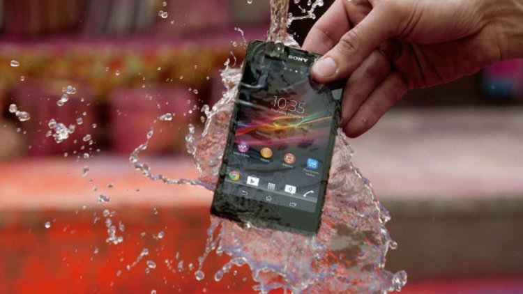 Зачем нужна водозащита? Версия Sony. Зачем нужна водозащита? Версия Sony. Фото.