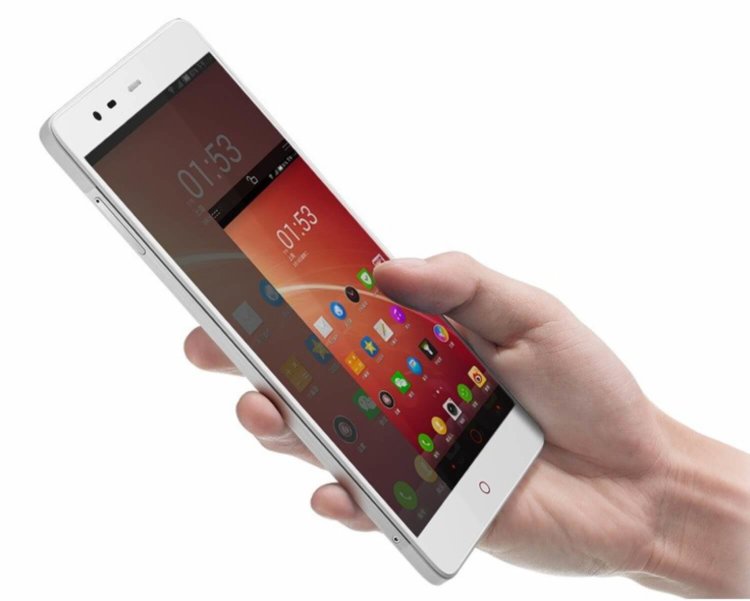 Китай атакует. ZTE Nubia X6. Фото.