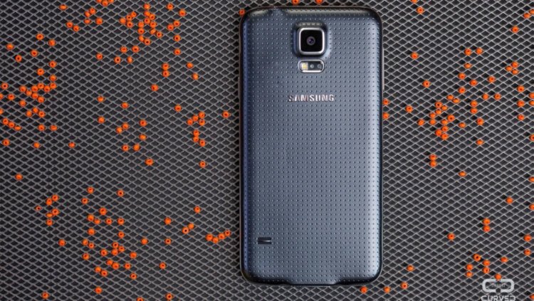 Причины возможного появления Prime-версий Galaxy S5 и One M8. Samsung. Фото.