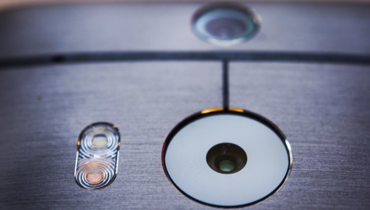 Причины возможного появления Prime-версий Galaxy S5 и One M8. HTC. Фото.