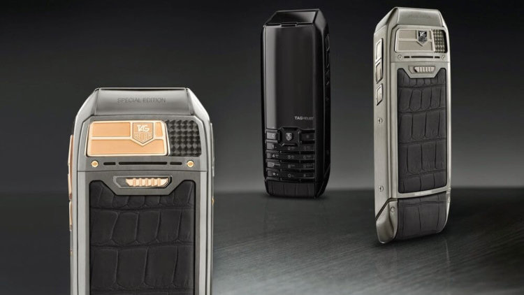 5 телефонов, стоимость которых заставит вас прослезиться. Tag Heuer Meridiist Infinite. Фото.