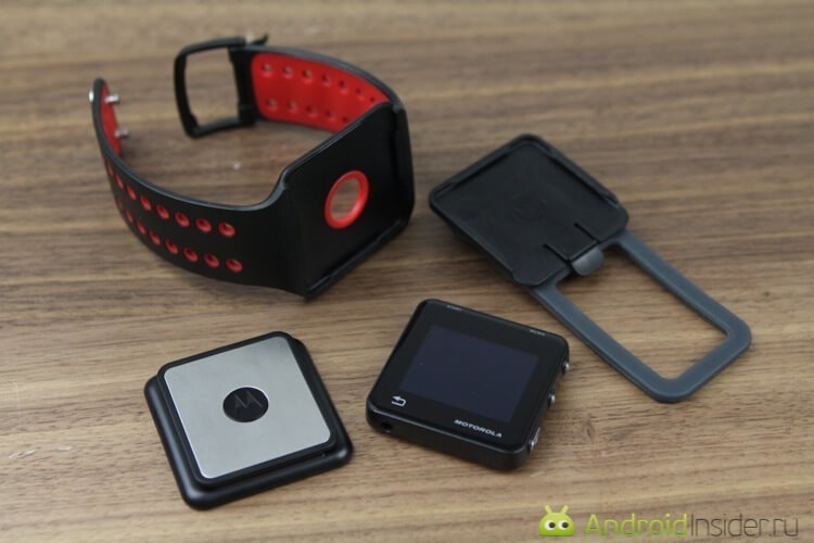 MotoACTV: предаемся ностальгии в ожидании Moto 360. MotoACTV: предаемся ностальгии в ожидании Moto 360. Фото.