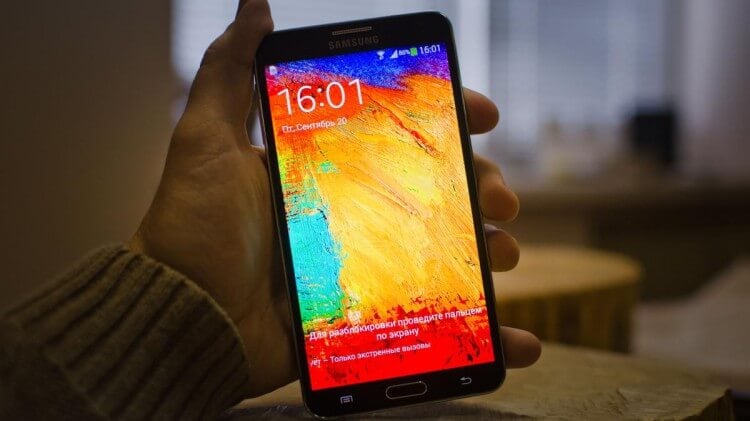 4 полезных совета для владельцев Galaxy Note 3. Смартфон в роли метеорологической станции. Фото.