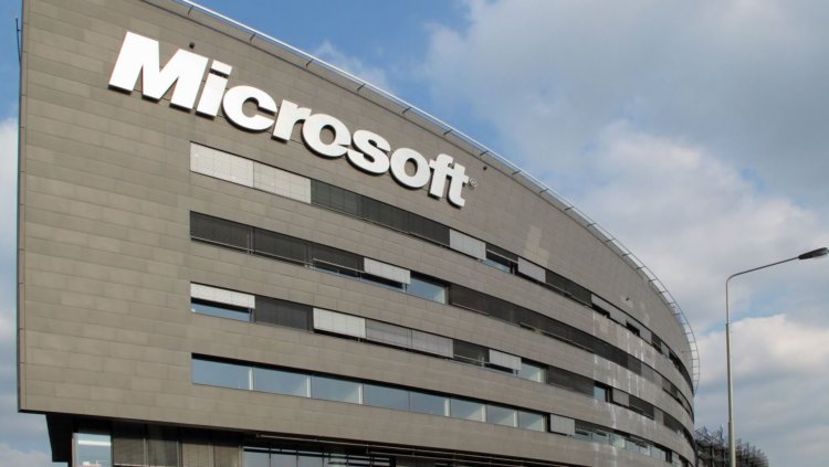 Microsoft планирует прорыв в автономности мобильных устройств. Фото.