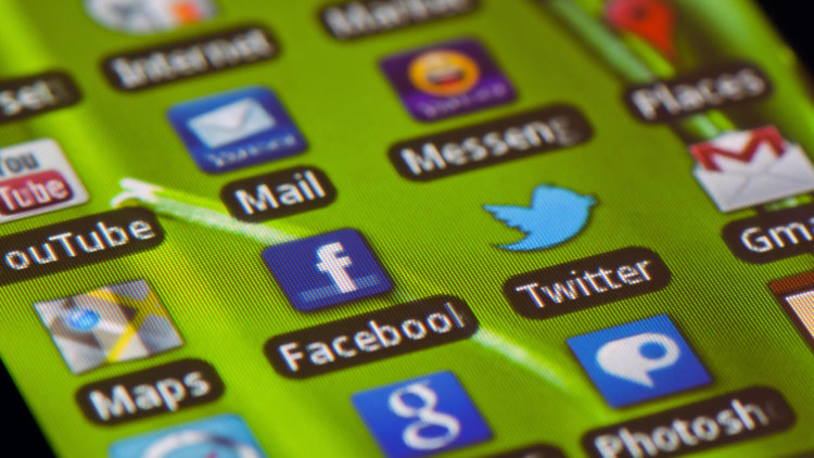 Сколько приложений в месяц использует пользователь Android. Фото.