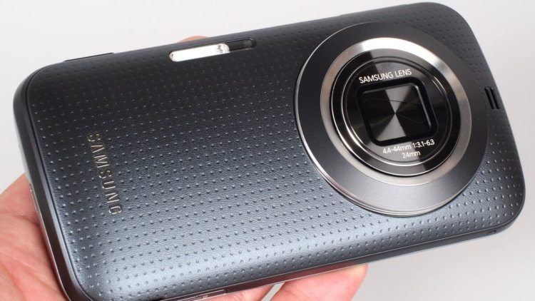 7 смартфонов, которые ценят ваше время. Samsung Galaxy K Zoom. 7 смартфонов, которые ценят ваше время. Samsung Galaxy K Zoom. Фото.