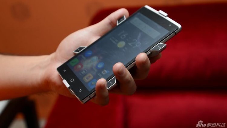 Takee 1 — первый голографический смартфон? Takee 1 — первый голографический смартфон? Фото.