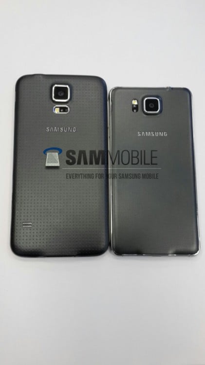 Samsung Galaxy Alpha «попался» в объектив камеры. Фото.