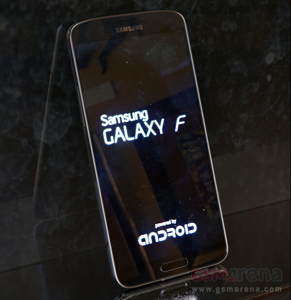 Все о премиальном Samsung Galaxy F. Характеристики. Фото.