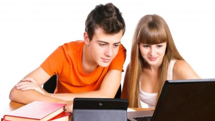 5 идей использования смартфона для студента. Фото.