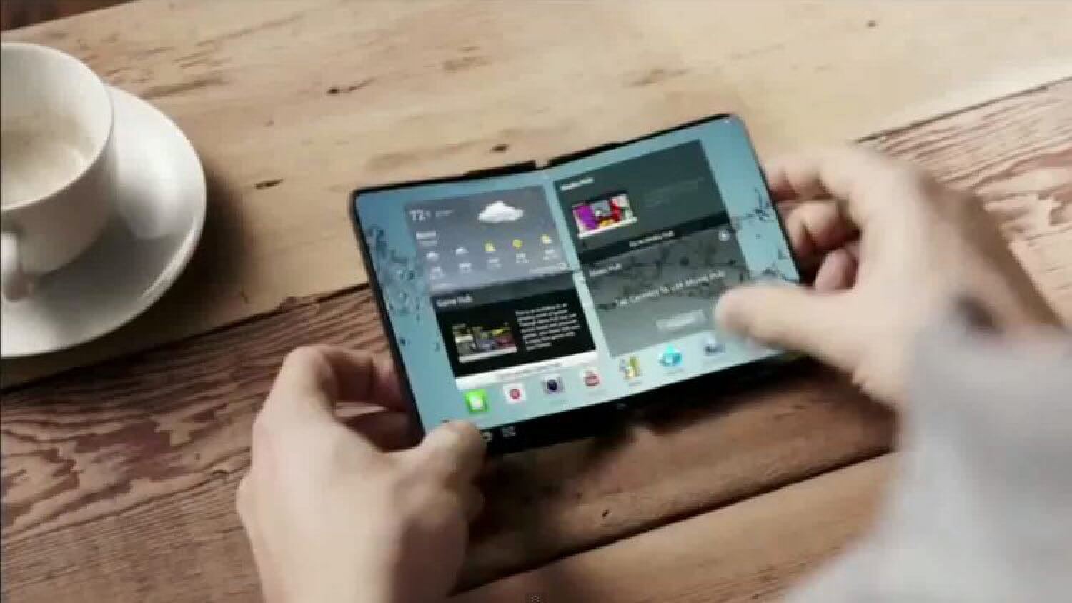 Samsung гибко стирает грань между смартфоном и ноутбуком. Фото.