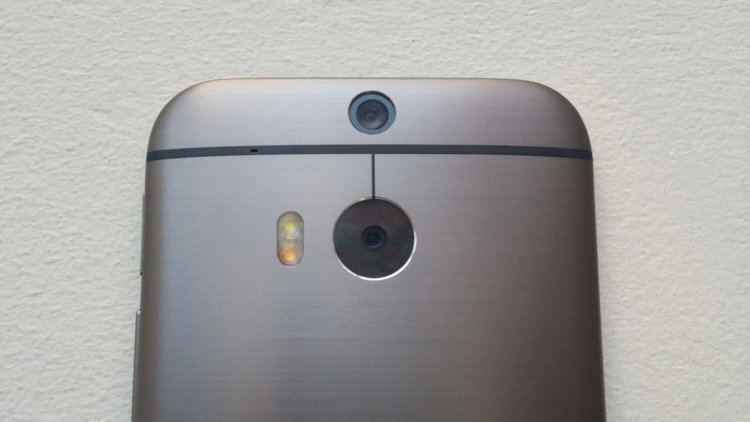 5 причин ненавидеть HTC One M8. Алюминиевый саркофаг. 5 причин ненавидеть HTC One M8. Алюминиевый саркофаг. Фото.