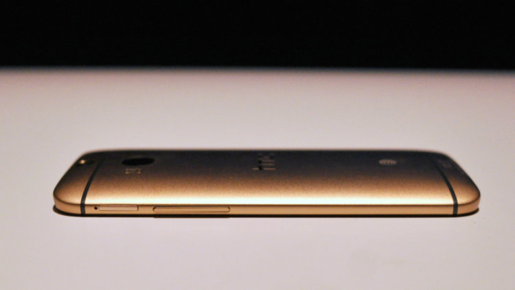 4 Android-флагмана для любителей роскоши. Goldgenie Gold HTC One M8. 4 Android-флагмана для любителей роскоши. Goldgenie Gold HTC One M8. Фото.