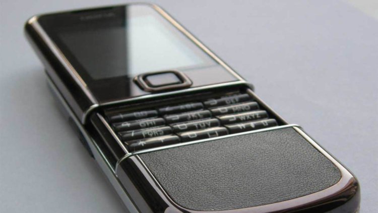 5 телефонов, дизайну которых может позавидовать каждый Android-смартфон. Nokia 8800 Arte. 5 телефонов, дизайну которых может позавидовать каждый Android-смартфон. Nokia 8800 Arte. Фото.