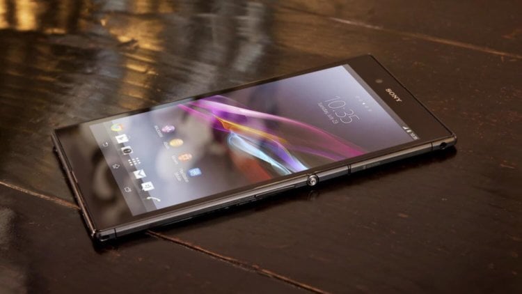 5 замечательных устройств, которые так и не стали реальностью. Sony Xperia Z4 Ultra. Фото.