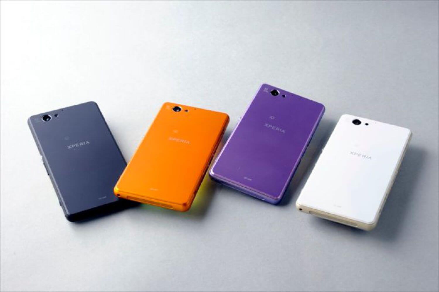 Три лучшие альтернативы iPhone 6 на Android. Sony Xperia Z3 Compact. Фото.