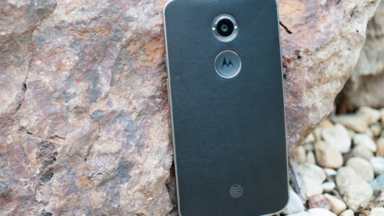 iPhone 6 или Motorola Moto X 2014? Какой из смартфонов лучше, красивее и мощнее? iPhone 6 или Motorola Moto X 2014? Какой из смартфонов лучше, красивее и мощнее? Фото.