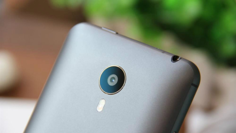 Meizu выпустит улучшенную версию MX4. Фото.