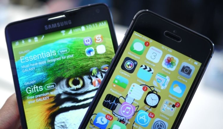 Apple вынудила Samsung начать продажи Note 4 досрочно. Фото.