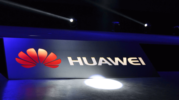 Huawei на IFA 2014: 64-битный процессор, биометрический сканер и другое. Фото.